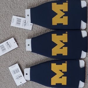 NWT 3 ipg Team Sports Michigan Bottle Koozies